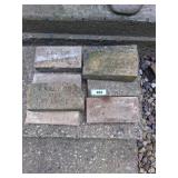 (8) Bricks