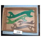 (4) Curved Wrenches