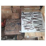2-Piece Plier & Pipe Wrench Display