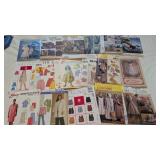 Craft & Sewing Patterns in Small Tote w/ Lid