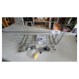 Rubbermaid Fasttrack Wire Basket w/