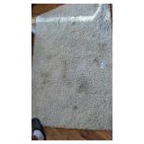 Rug [4ft x 6ft] -*