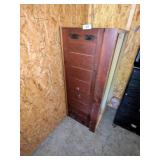 Wooden Finish Chest