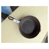 Wagner Cast Iron Skillet - 10"