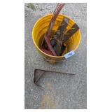 Bucket w/ (6) Roof Jacks