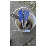 Bucket w/ (4) Roof Jacks