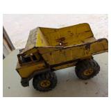 Metal Tonka Truck [Has damage]