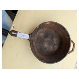 Lodge Cast Iron Skillet - 10.5"