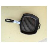 Lodge Square Cast Iron Skillet - 10.5"