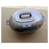 Vintage Wagner Ware Aluminum Roaster - 10x13