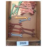 (20) Wrenches