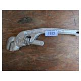 Nye 18" Pipe Wrench