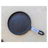 Cast Iron Flat Griddle - 9"