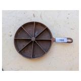 Cast Iron Cornbread Skillet - 9"