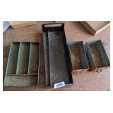(4) Metal Trays