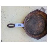Wagner Ware Cast Iron Skillet - 9"