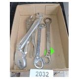 Wrenches & Vice Grips
