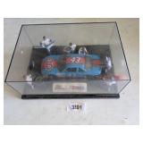 Nascar Racing Champions #43 Display w/ Case