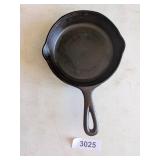 Arch Lodge #3 Cast Iron Skillet