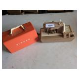Singer Sewhandy Electric Sewing Machine w/ Case