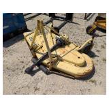 John Deere 272 Grooming Mower