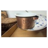 Bread Baskets, (2) Serving Trays &