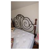 Full Size Bed w/ Bedding