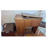 Bernina Sewing Machine w/ Cabinet & Stool