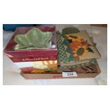 4-Piece Leaf Bowl Set, Vase, Leaf Trays &