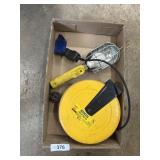 Trouble Light w/ Retractable Cord &