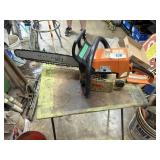Stihl 025 Chainsaw w/ Extra Bars +
