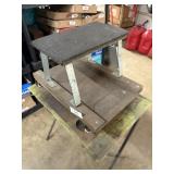 Small Mechanics Seat