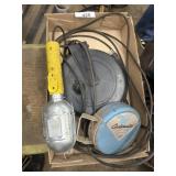 Retractable Cord & Retractable Trouble Light