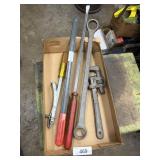Long Handled Tools & Pipe Wrench