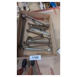 (17) Wrenches
