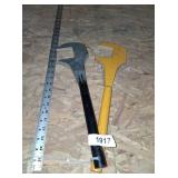 (2) Valve Wrenches