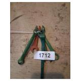 (5) Wrenches
