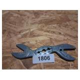 K&B Company Vintage Alligator Wrench