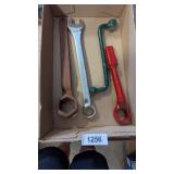 Assorted Wrenches: (1) Husky