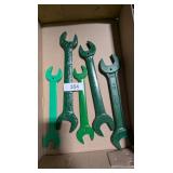 (5) Wrenches
