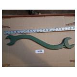 Large Curved Wrench
