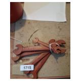 (5) Wrenches