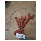 (5) Wrenches