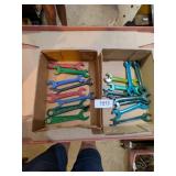 (17) Wrenches