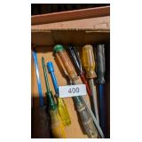 (8) Screwdrivers