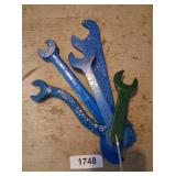 (5) Wrenches