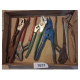 (7) Pliers