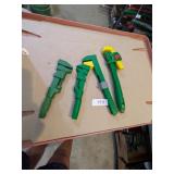 (4) Pipe Wrenches