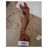 (5) Wrenches