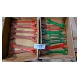 (15) Wrenches